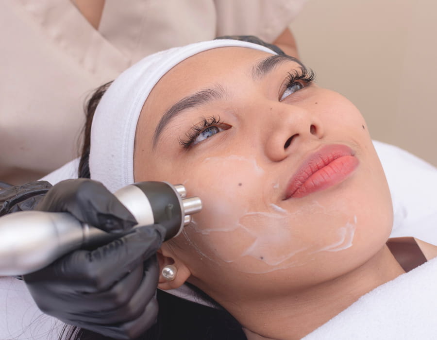 Soin pour tous types de peau Soin radiofréquence pour tous types de peau